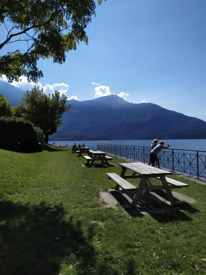 Casa D'Epoca Fronte Lago A Domaso Lago Di Como Bagian luar foto