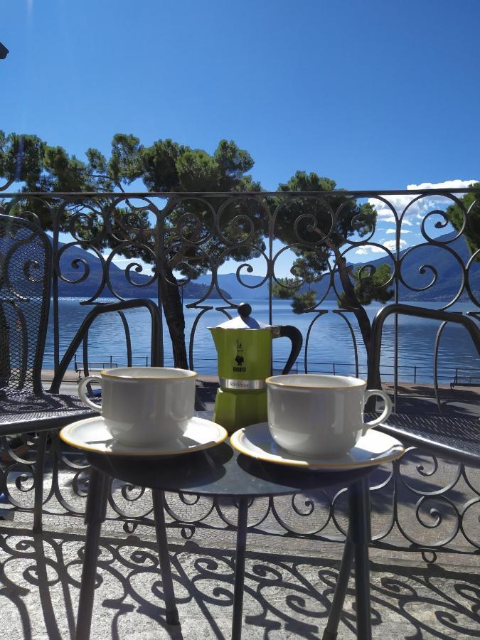 Casa D'Epoca Fronte Lago A Domaso Lago Di Como Bagian luar foto