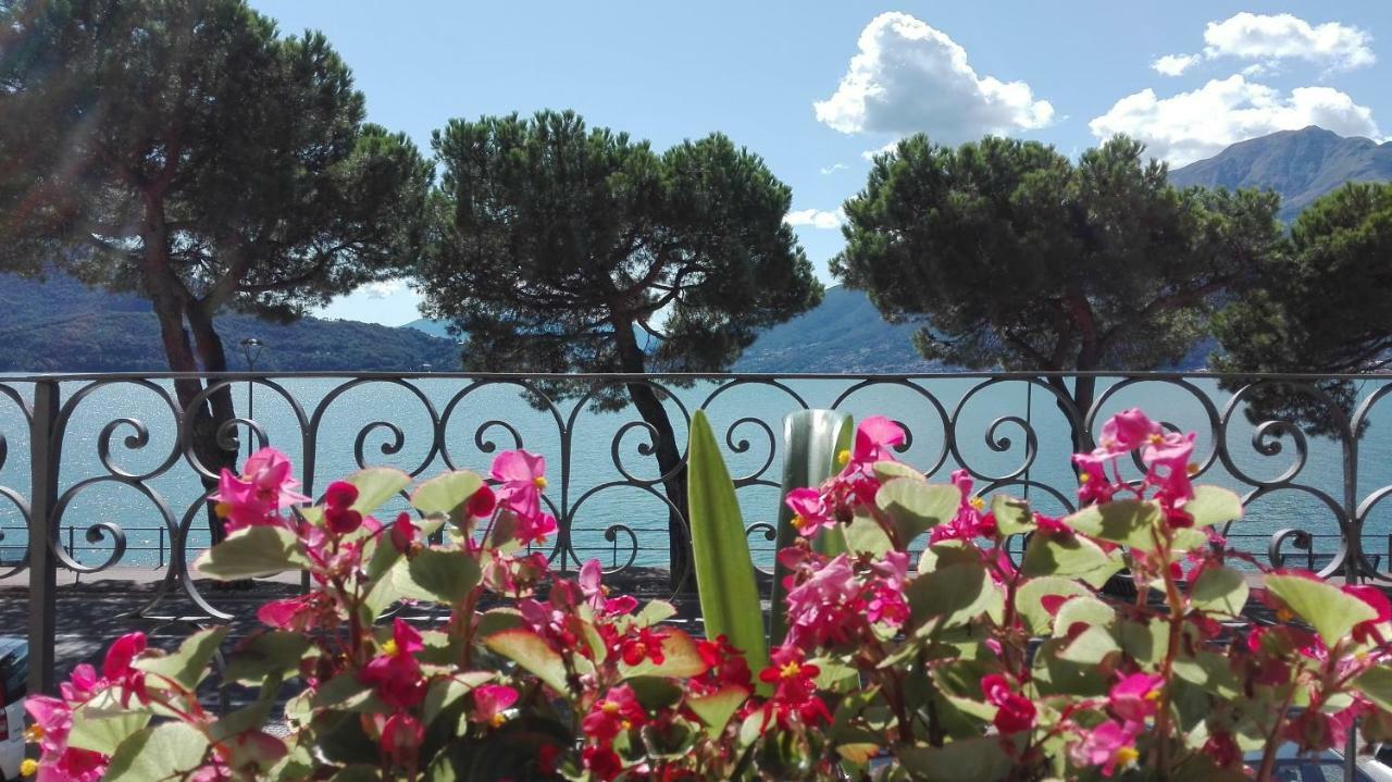 Casa D'Epoca Fronte Lago A Domaso Lago Di Como Bagian luar foto